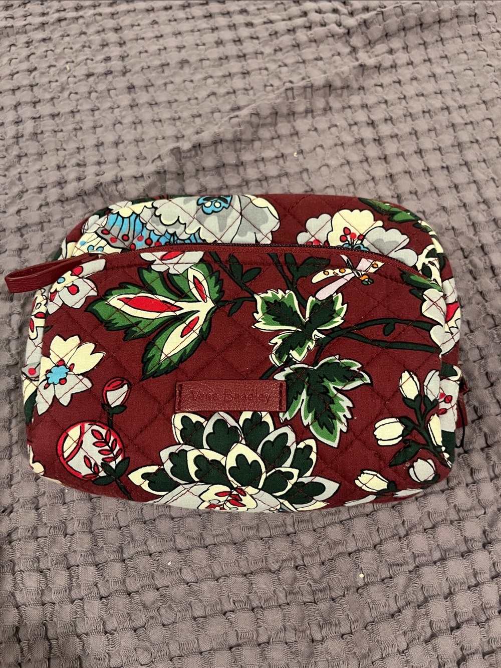 Vera Bradley 2018 Bordeaux Blooms  Retired Wine Red Floral Quilted Cosmetic Case
